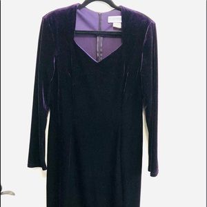 VINTAGE JESSICA HOWARD PURPLE VELVET SHEATH DRESS SIZE 14